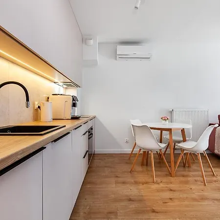 Kaszmirowy Basen,sauna,bilard,parking דירה שטוטובו